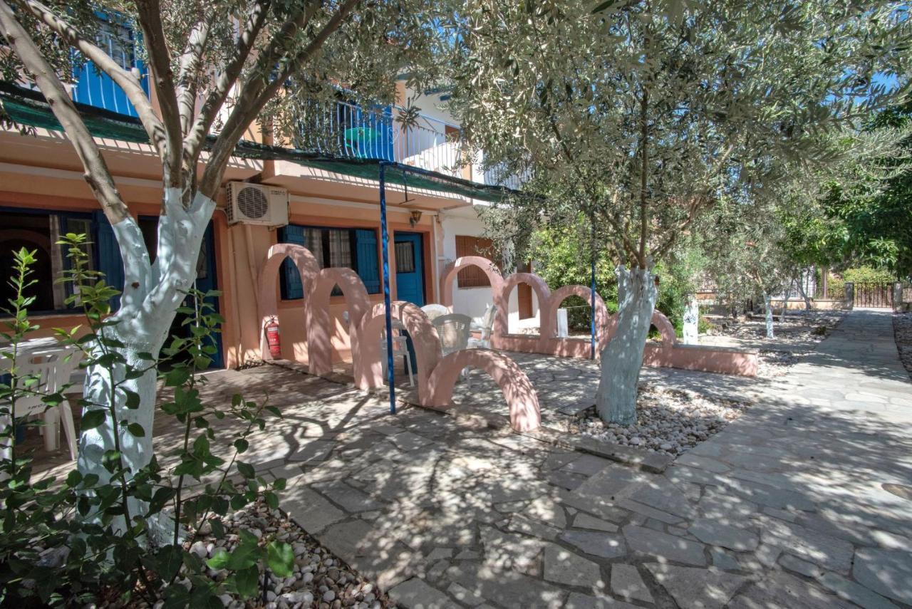 Kleoni Club Apartments Tolón Exterior foto