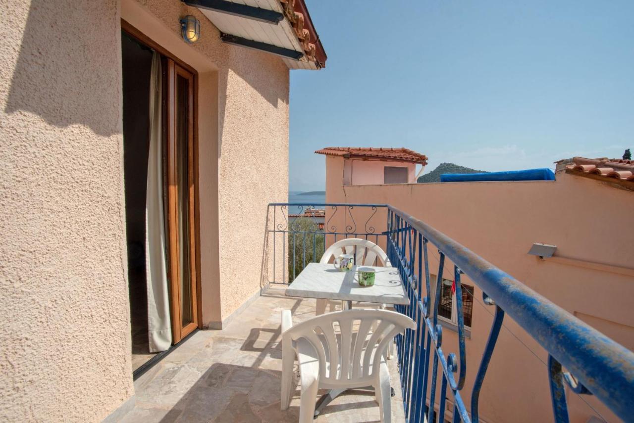 Kleoni Club Apartments Tolón Exterior foto