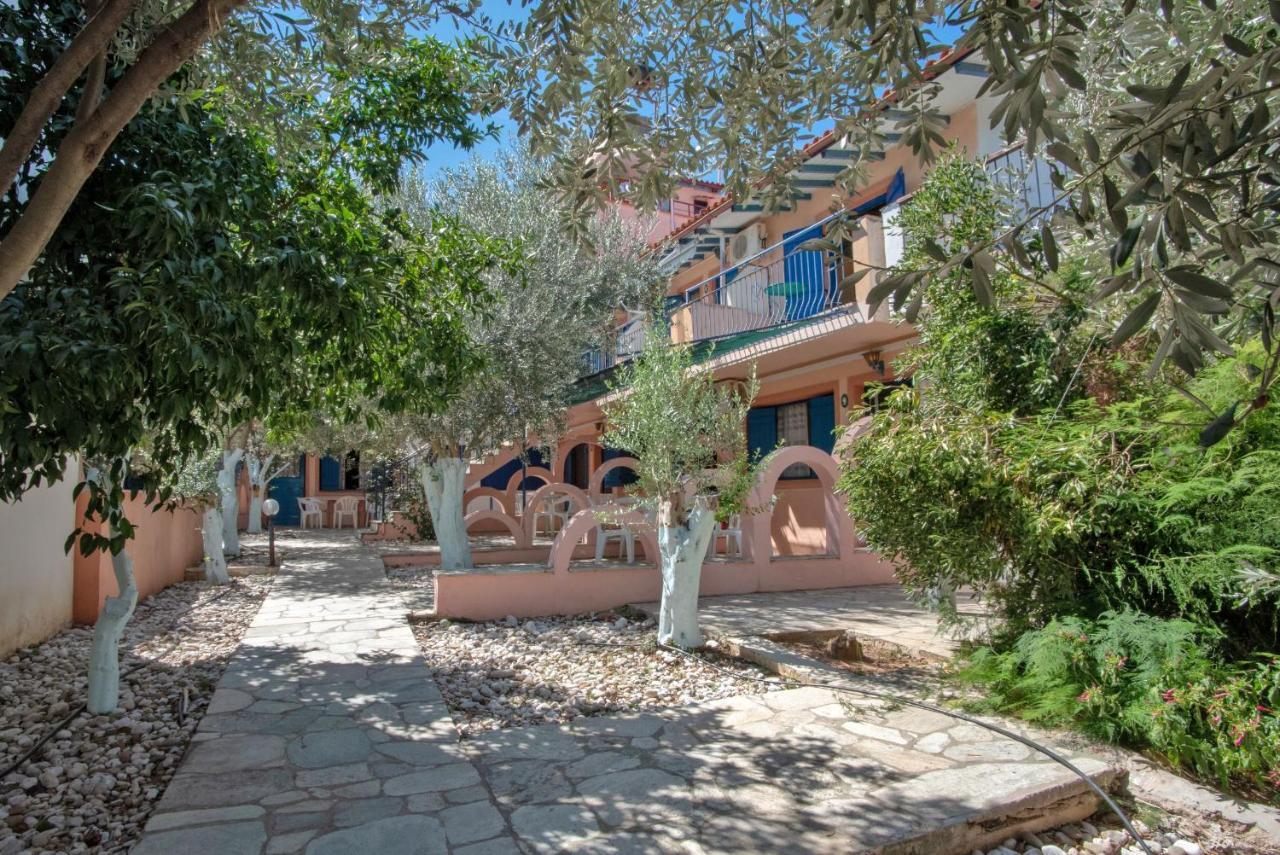 Kleoni Club Apartments Tolón Exterior foto
